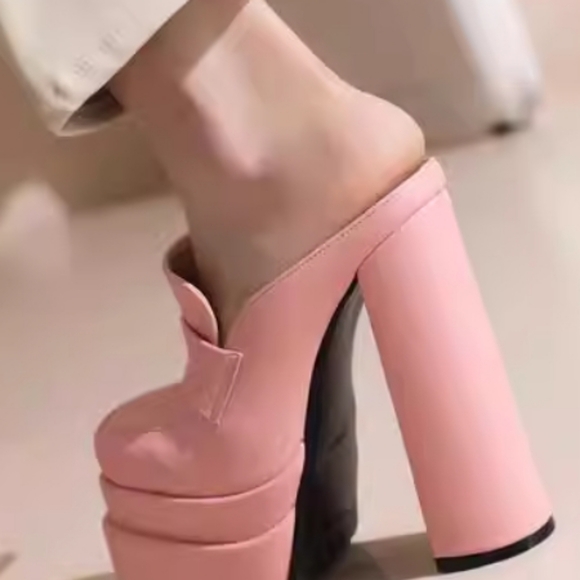 women shoes Heels - Picture 2 of 5